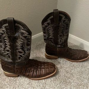 Texas Legacy Boots Used